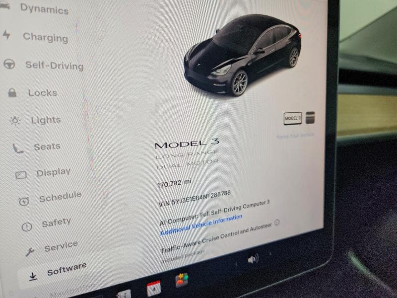 2022 TESLA MODEL 3 9