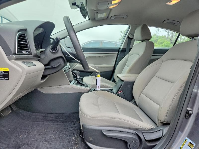 2018 HYUNDAI ELANTRA SE 7