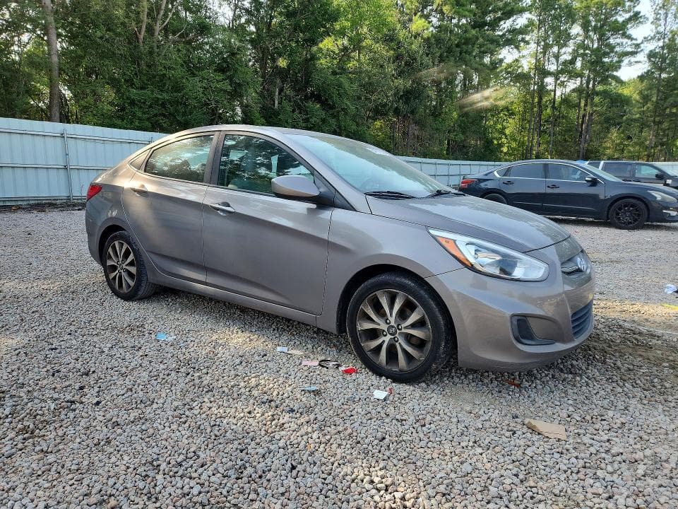 2017 HYUNDAI ACCENT VALUE EDITION 4