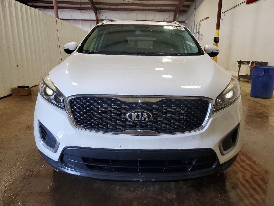 2017 KIA SORENTO LX 5