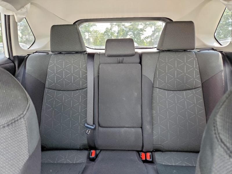 2023 TOYOTA RAV4 XLE 10
