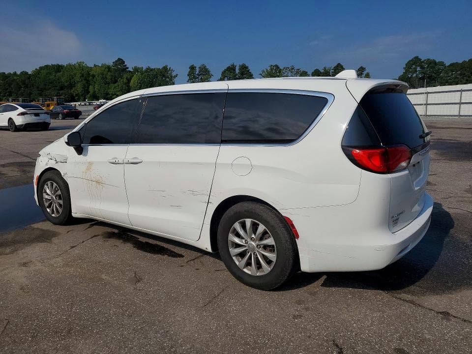 2017 CHRYSLER PACIFICA TOURING 2