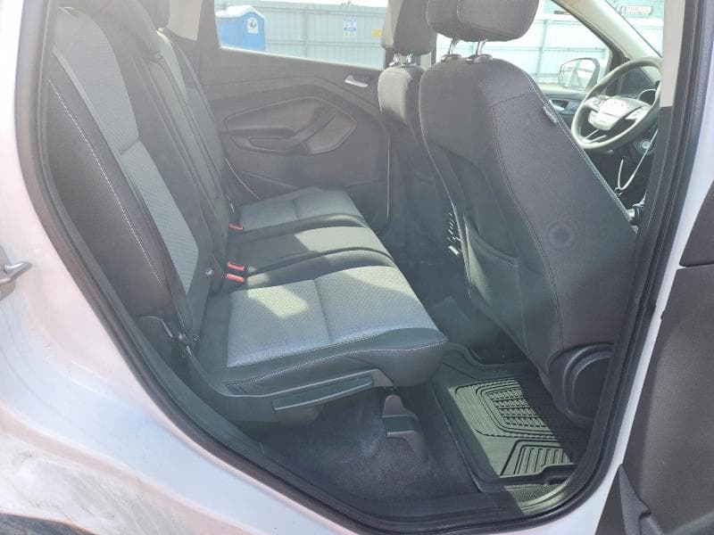 2017 FORD ESCAPE SE 11