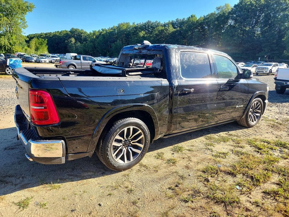 2026 RAM 1500 LIMITED 3