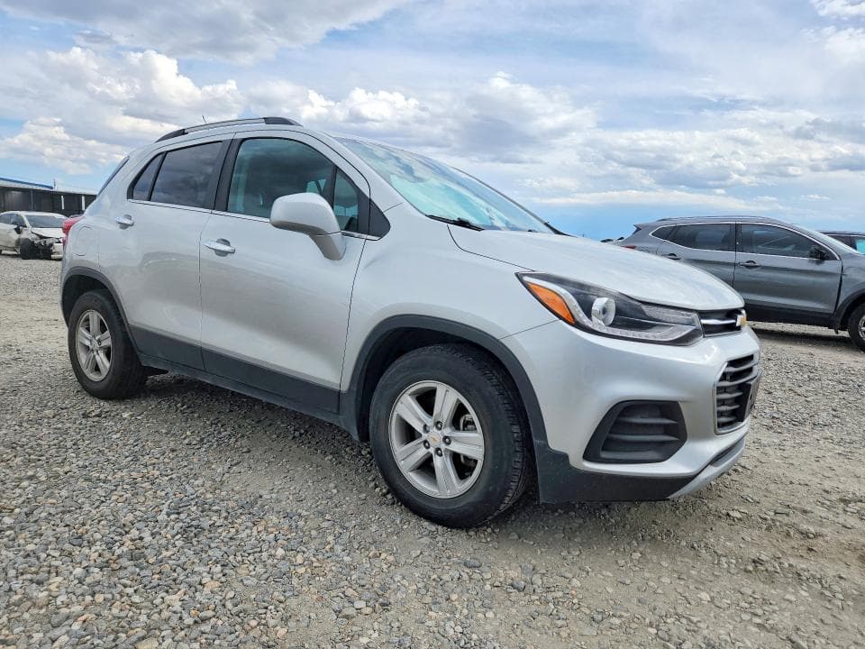 2023 CHEVROLET TRAX 1LT 4