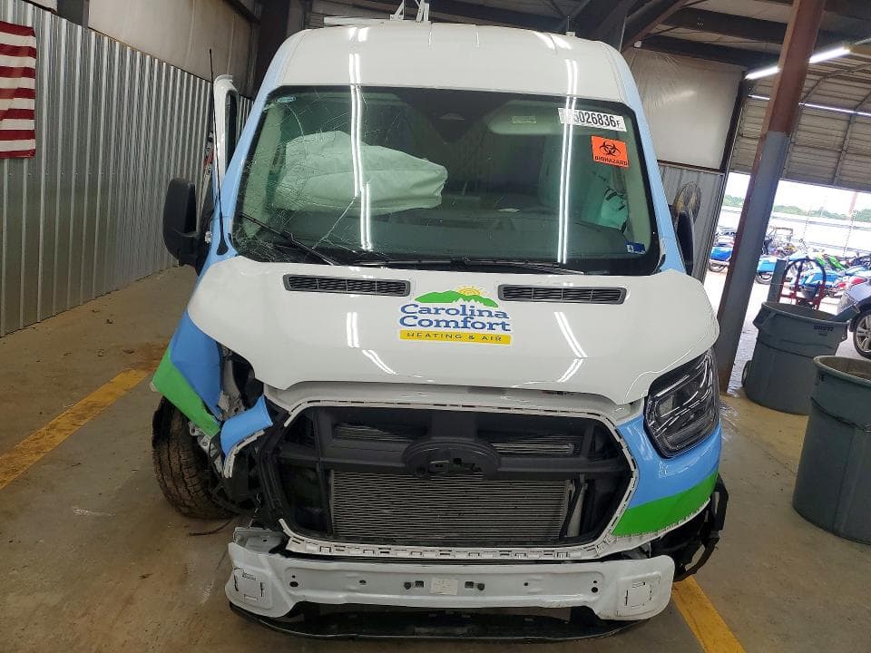 2026 FORD TRANSIT T-250 5