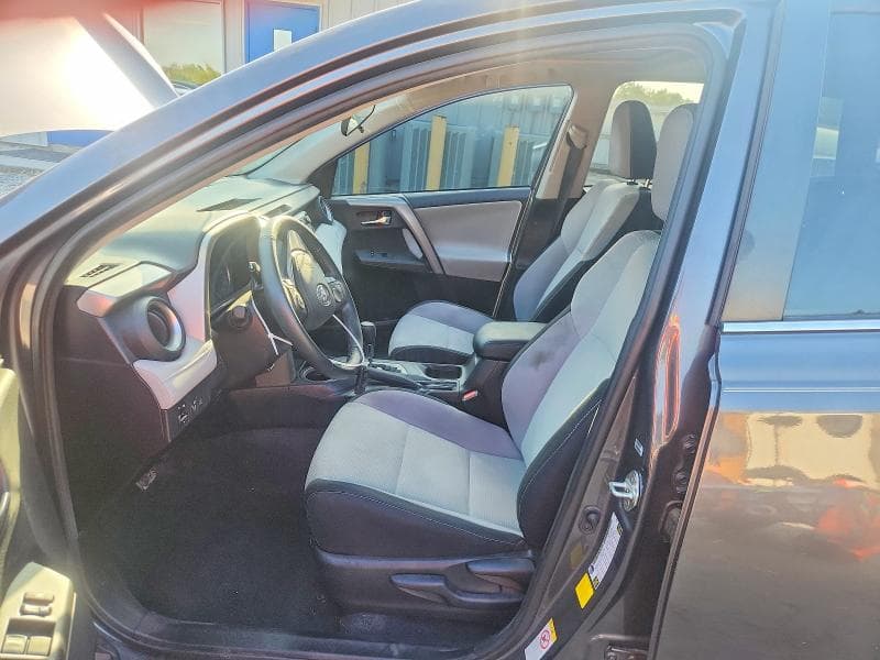 2018 TOYOTA RAV4 XLE 7