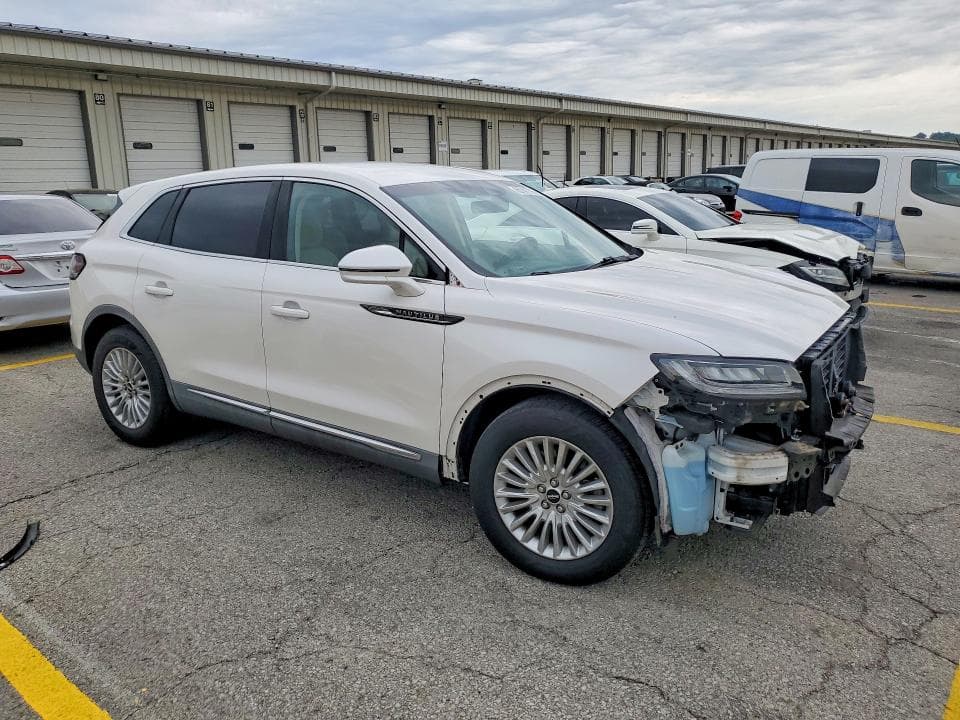 2019 LINCOLN NAUTILUS 4