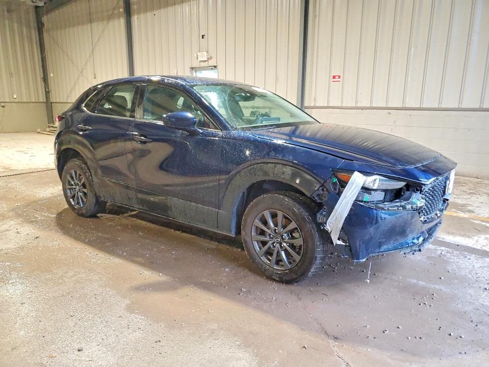 2023 MAZDA CX-30 4