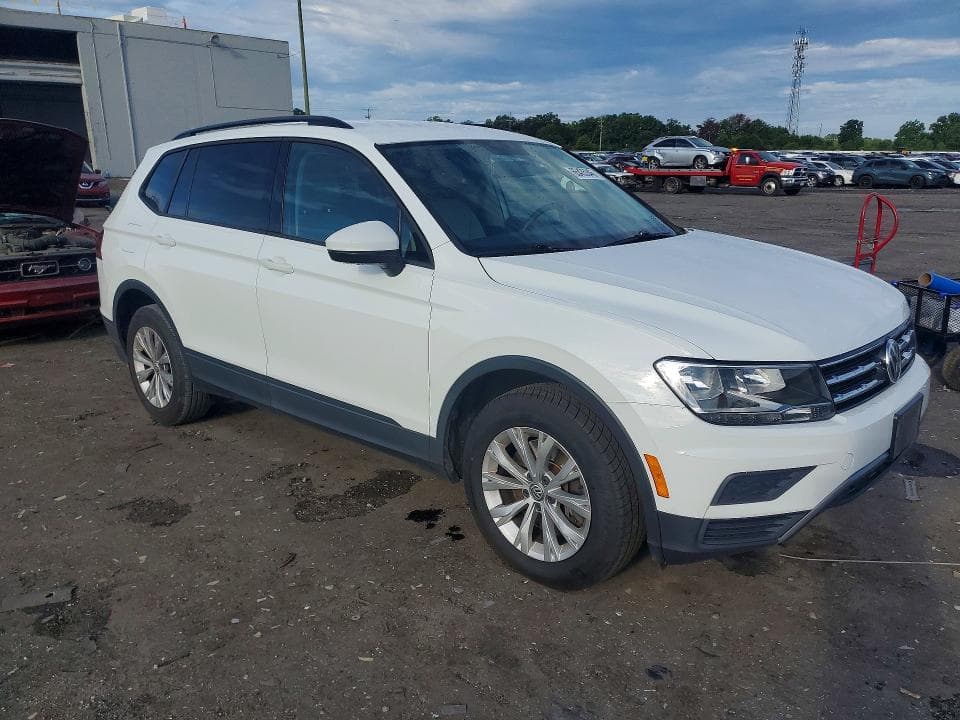 2018 VOLKSWAGEN TIGUAN S 4