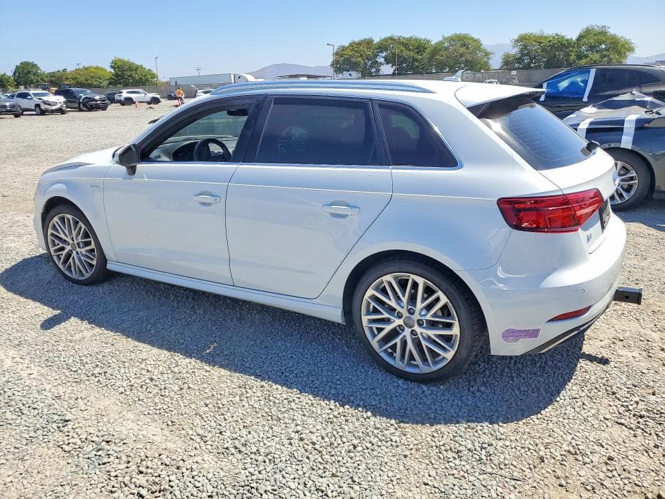 2018 AUDI A3 E-TRON PREMIUM PLUS 2