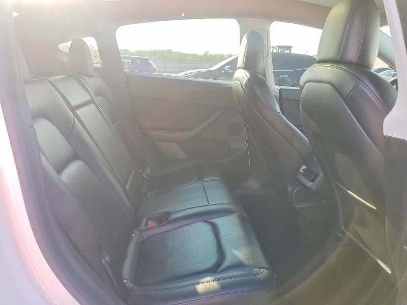 2021 TESLA MODEL Y 10