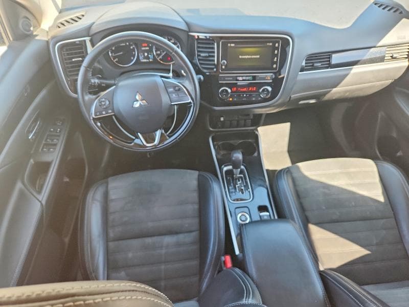 2019 MITSUBISHI OUTLANDER SE 8