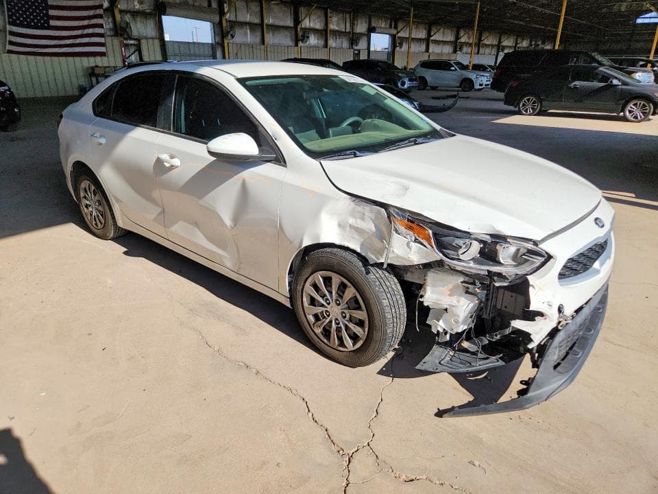 2021 KIA FORTE FE 4