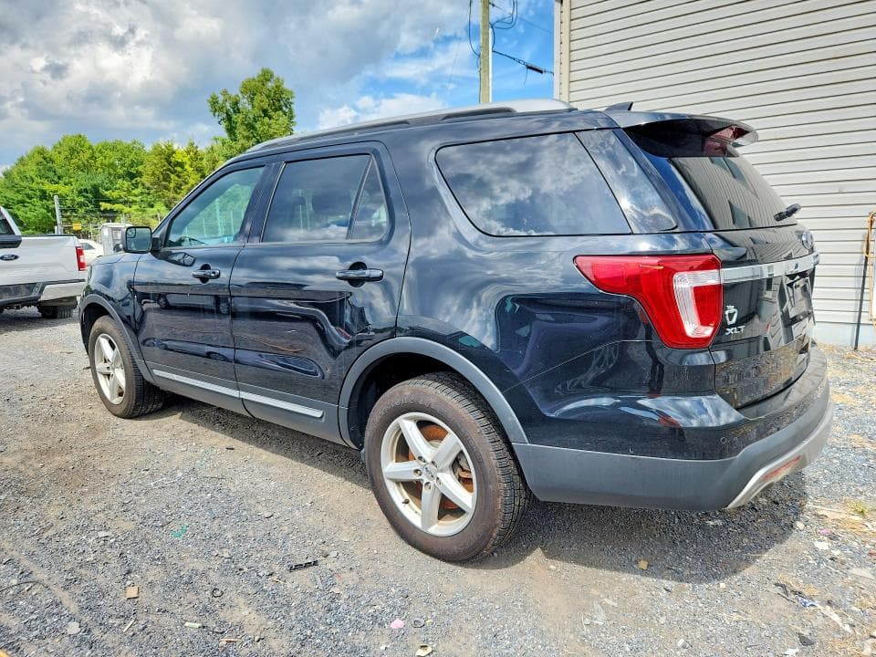 2017 FORD EXPLORER XLT 2