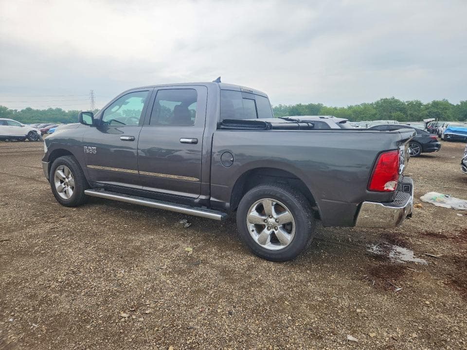 2017 RAM 1500 SLT 2