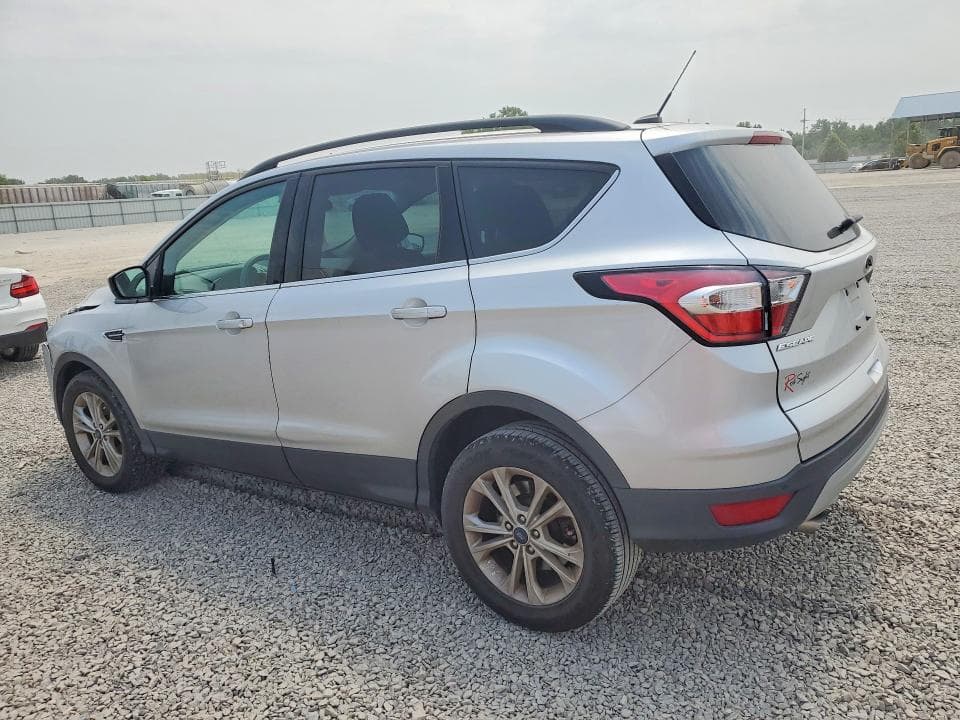 2017 FORD ESCAPE SE 2
