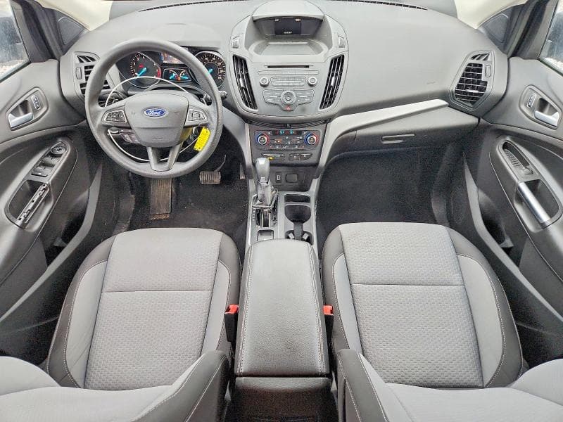 2017 FORD ESCAPE SE 8