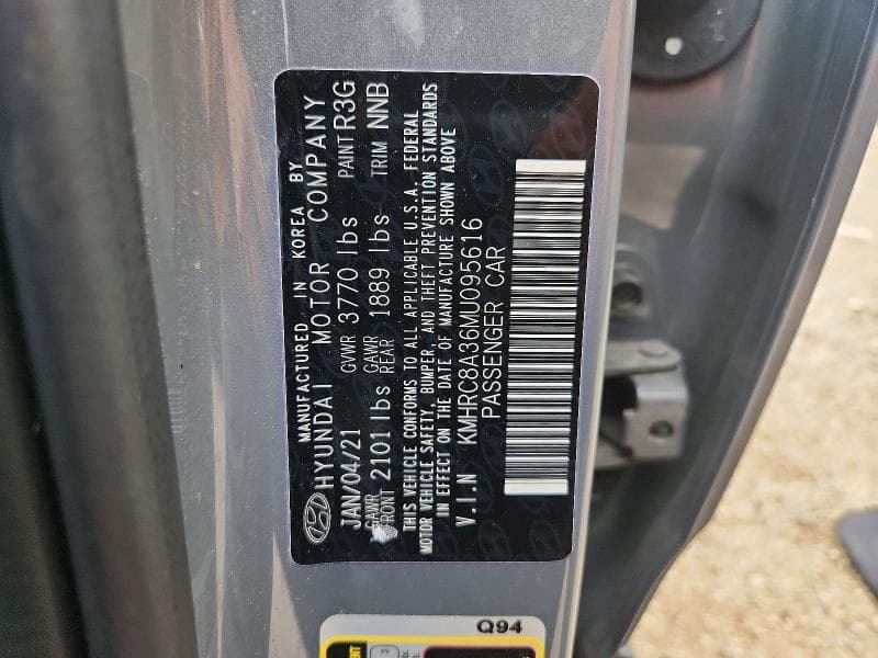 2021 HYUNDAI VENUE SEL 12