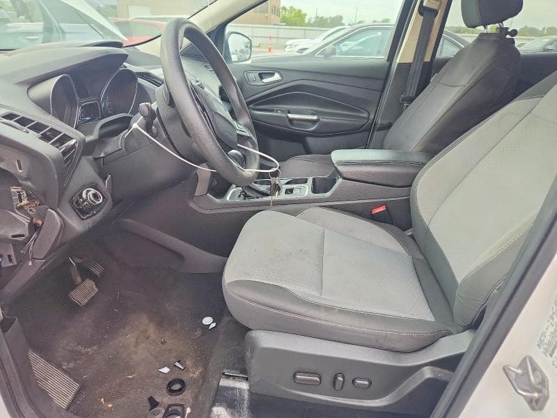 2017 FORD ESCAPE SE 7