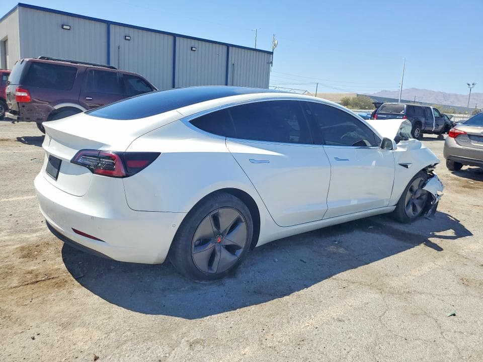 2019 TESLA MODEL 3 3