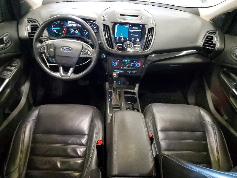 2017 FORD ESCAPE TITANIUM 8