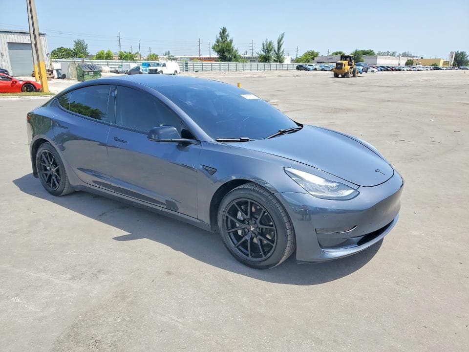 2021 TESLA MODEL 3 4