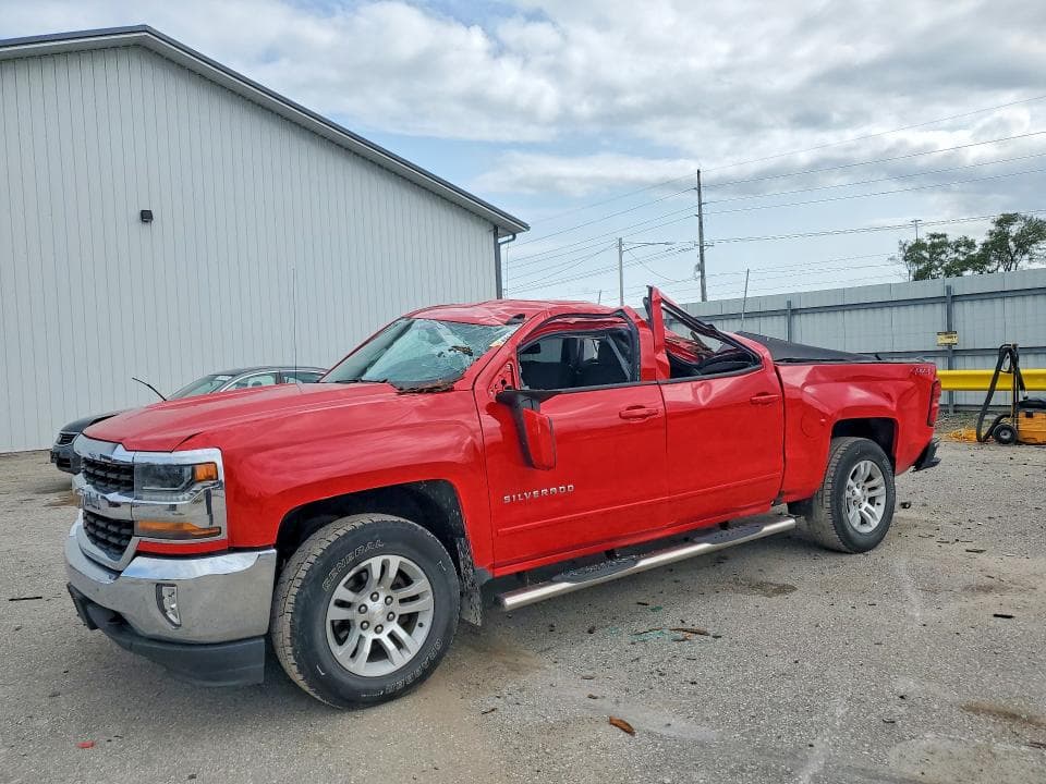2018 CHEVROLET SILVERADO K1500 LT - 1