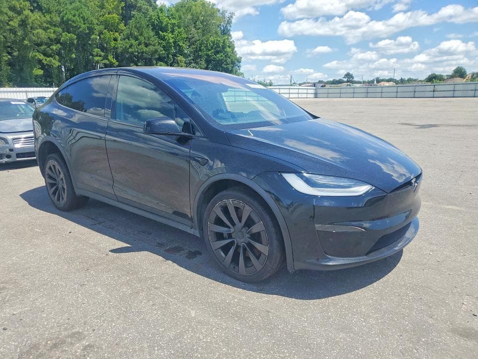 2023 TESLA MODEL X 4