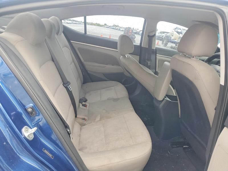 2020 HYUNDAI ELANTRA SEL 10