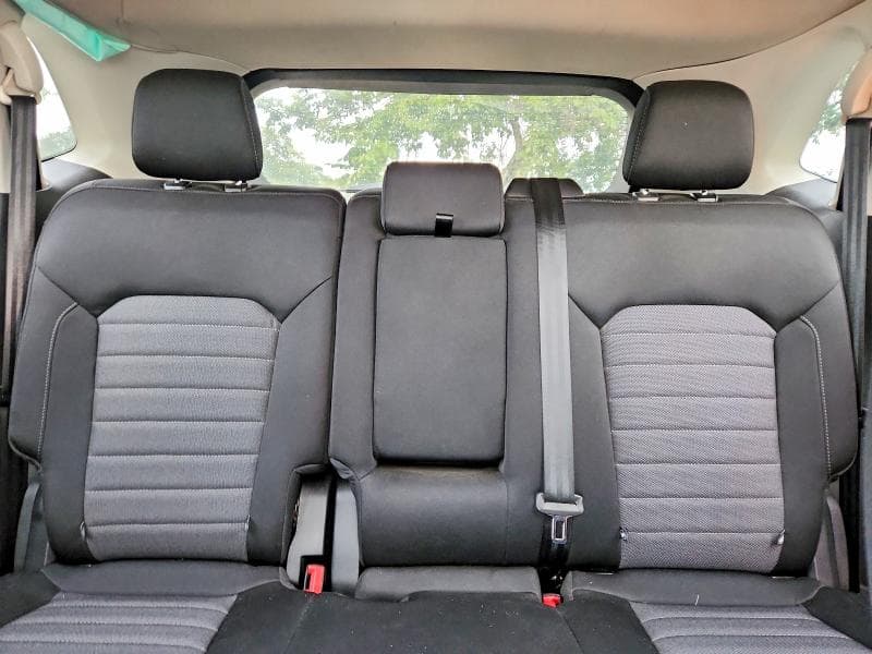 2017 FORD EDGE SE 10