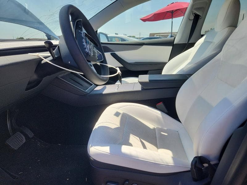 2026 TESLA MODEL  Y 7