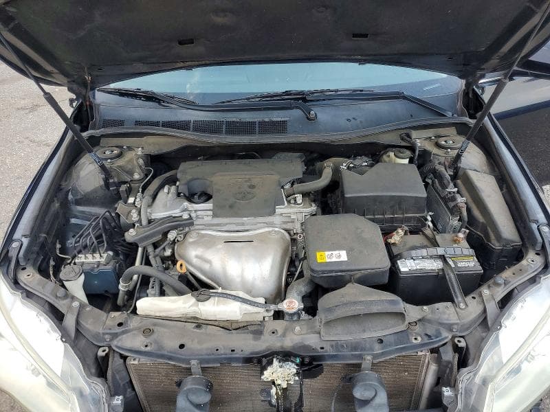 2017 TOYOTA CAMRY LE 11