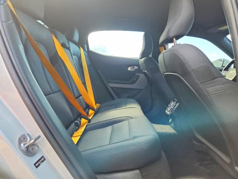 2023 POLESTAR 2 10
