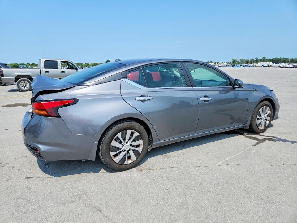 2019 NISSAN ALTIMA S 3