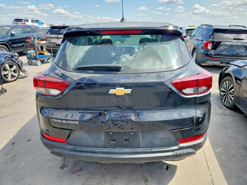 2024 CHEVROLET TRAILBLAZER LS 6