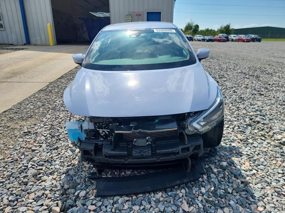 2025 NISSAN VERSA SV 5
