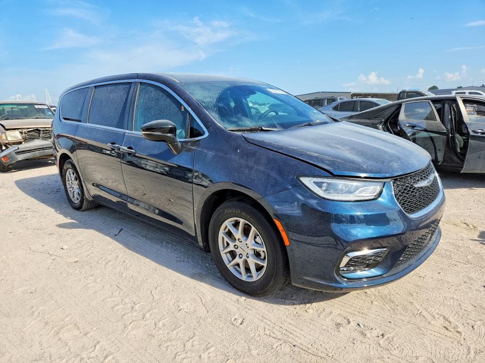 2025 CHRYSLER PACIFICA SELECT 4