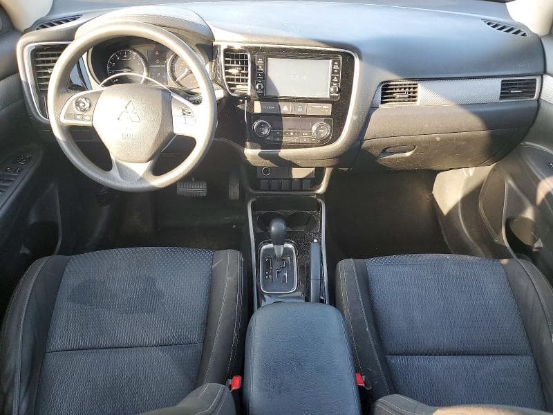 2018 MITSUBISHI OUTLANDER ES 8