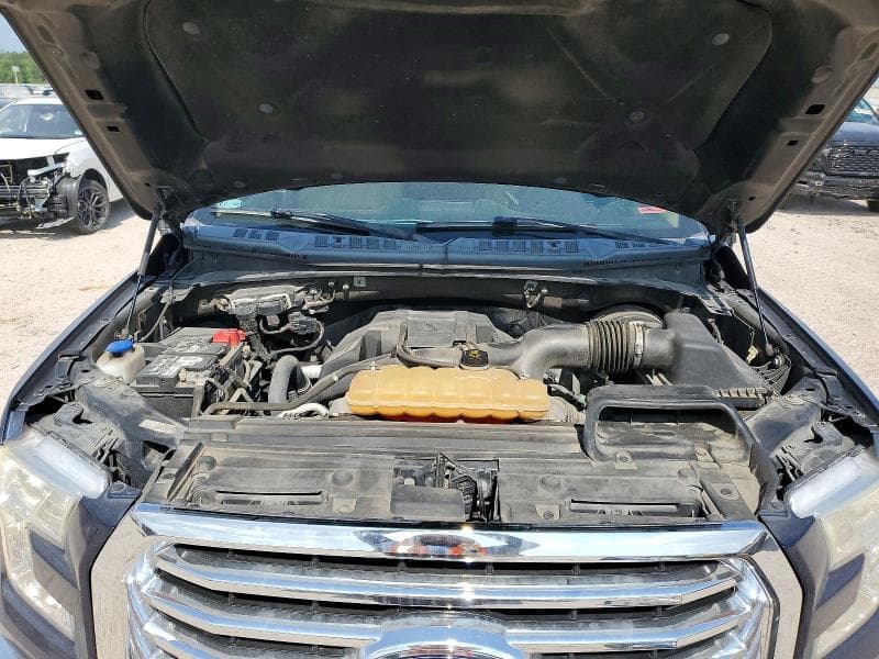 2017 FORD F150 SUPERCREW 12