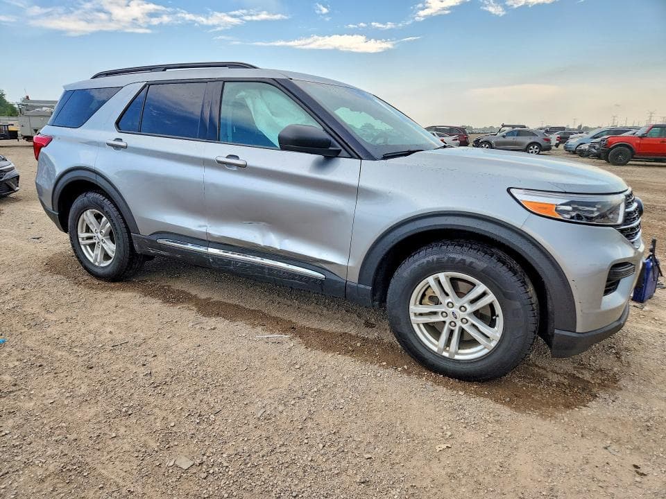 2023 FORD EXPLORER XLT 4
