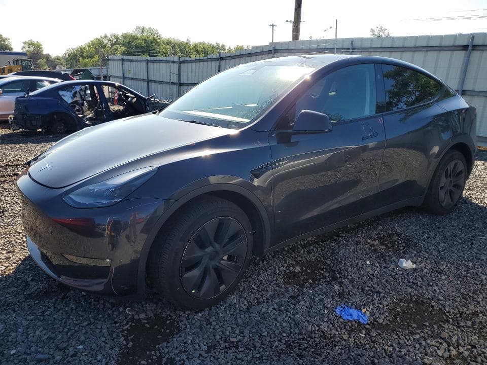 2024 TESLA MODEL Y - 1