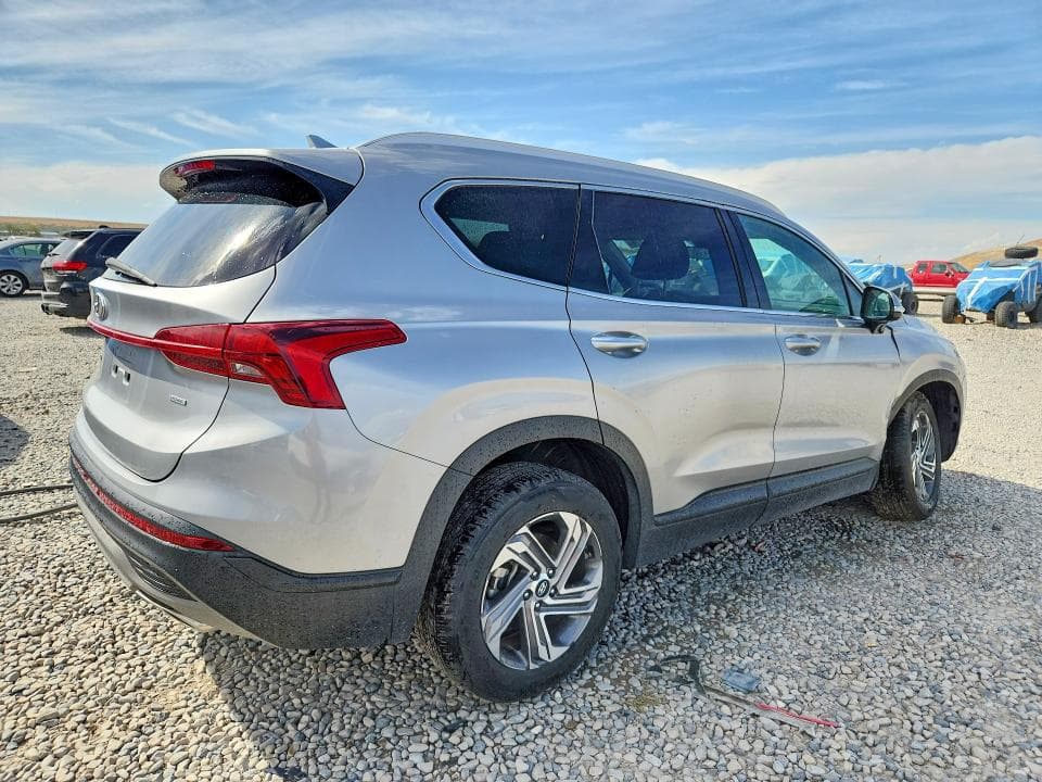 2023 HYUNDAI SANTA FE SEL 3