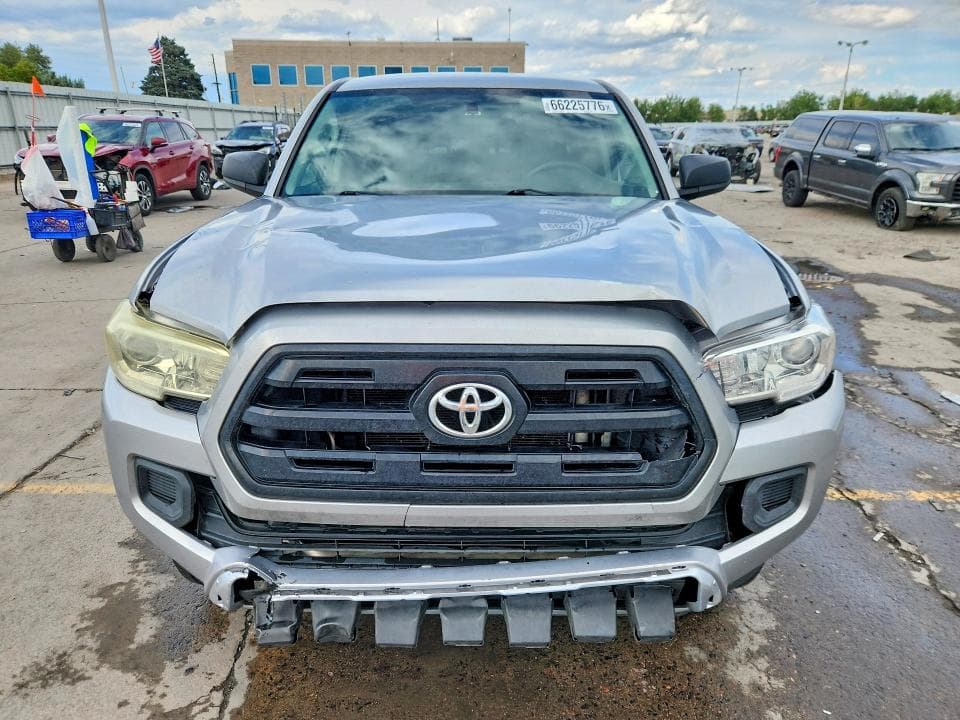 2017 TOYOTA TACOMA SR 5