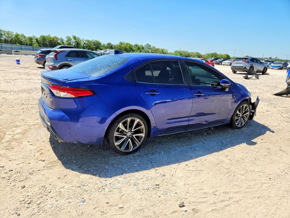 2021 TOYOTA COROLLA SE 3