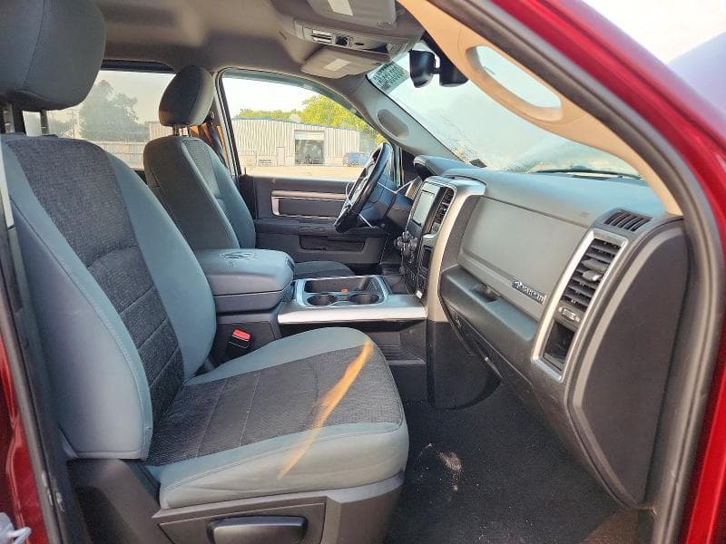 2018 RAM 1500 SLT 7