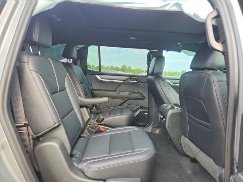 2024 GMC ACADIA UPLEVEL 11