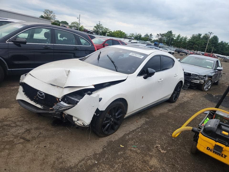 2021 MAZDA 3 - 1