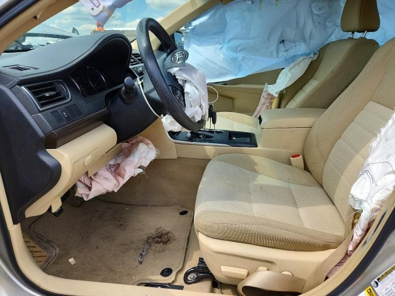 2017 TOYOTA CAMRY LE 7