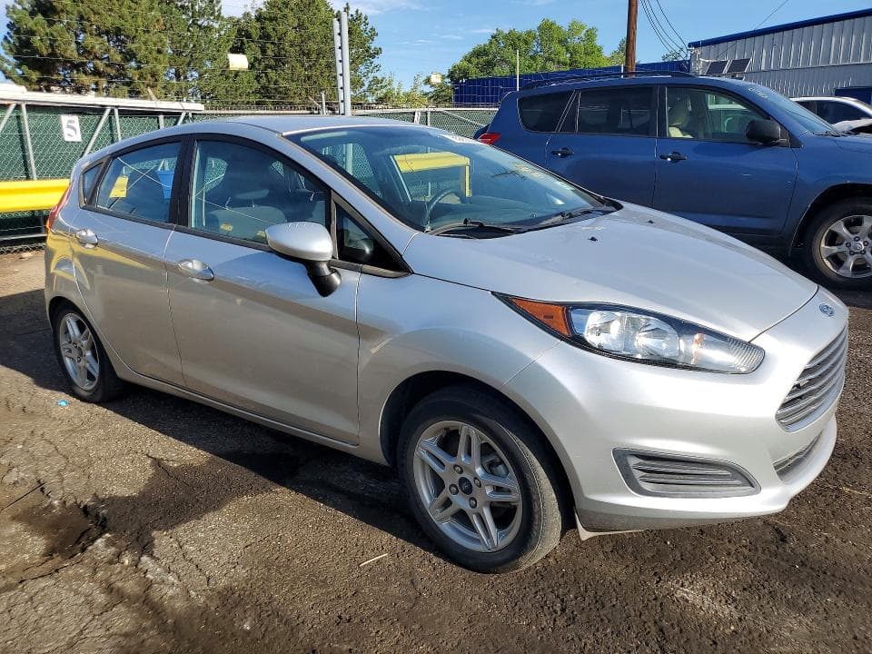 2019 FORD FIESTA SE 4